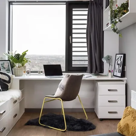 Apartment For Students Only White Rose View In