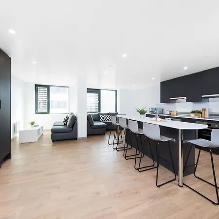Apartment For Students Only White Rose View In