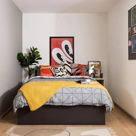 For Students Only White Rose View In Apartment *